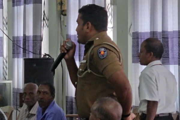 யாழில் AL மாணவிக்கு போதைப்பொருள் பாவனையாளர்கள் தொந்தரவு - கண்டுகொள்ளாத காவல்துறை | Police Ignore Public Issues In Jaffna