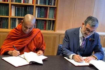 බ්‍රිතාන්‍ය සතු සිංහල පුස්කොලපොත් වල අත්පිටපත් අන්තර්ජාලයට මුදාහරියි..! ඩිජිටල්කරණයේ අලුත්ම පියවර..