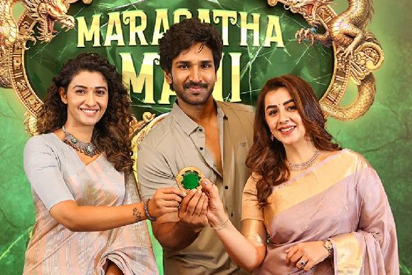 சேலையில் க்யூட் லுக்கில் நடிகை பிரியா பவானி சங்கர்.. புகைப்படங்கள்.. | Actress Priya Bhavani Shankar Recent Photoshoot