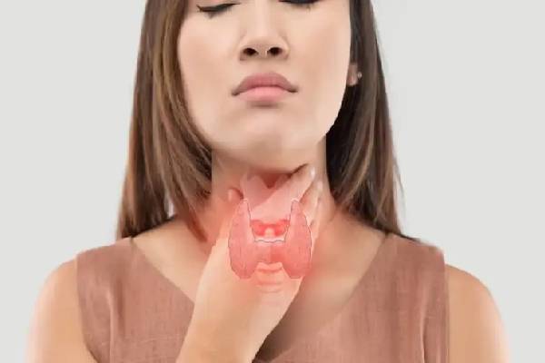 அலட்சியப்படுத்தவே கூடாத தைராய்டு புற்றுநோயின் ஆரம்ப அறிகுறிகள்! | What Are The First Symptoms Of Thyroid Cancer