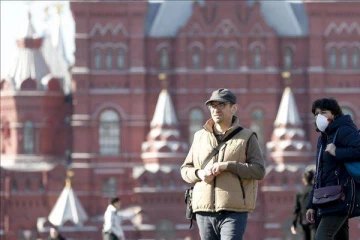 ரஷ்யாவில் ஒருநாள் கொரோனா பாதிப்பு 9000 த்தை கடந்தது