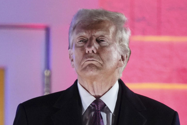 ஆட்சி மாற்றத்திற்கான நேரம் வந்துவிட்டது ; ட்ரம்பின் வலைக்குள் சிக்குமா ஈரான்? | Time For Regime Change Iran Trump