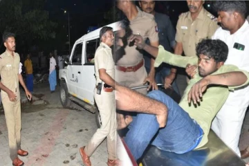 எஸ்.ஐக்கு விழுந்த அரிவாள் வெட்டு.. தப்ப முயன்ற கொள்ளையன் - ஸ்பாட்டில் சுட்டு அதிரடி!