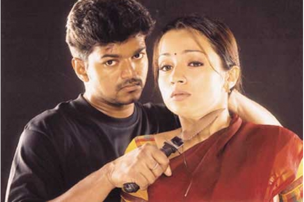 அந்த நடிகையா? நடிக்கவே கூடாதுன்னு கட்டளை போட்ட விஜய் மனைவி.. விடாமல் கால் செய்து காரியத்தை சாதித்த கனவுக்கன்னி | Vijay Help Love Rumour Actress For Thalapathy67