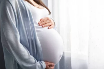 தொடர்ச்சியாக கருச்சிதைவு: மனமுடைந்த பெண் மேற்கொண்ட விபரீத முடிவு! சோக சம்பவம்