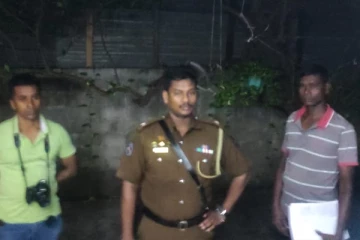 மட்டக்களப்பில் இரவோடு இரவாக தடையுத்தரவு வழங்கும் பொலிஸார்