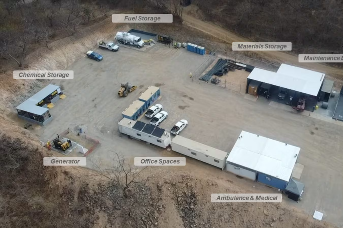 மெக்சிகோ சுரங்கத்தில் கடத்தப்பட்ட 10 தொழிலாளர்களில் 9 பேர் சடலங்களாக மீட்பு | 9 Silver Miners Abducted In Mexico Confirmed Dead