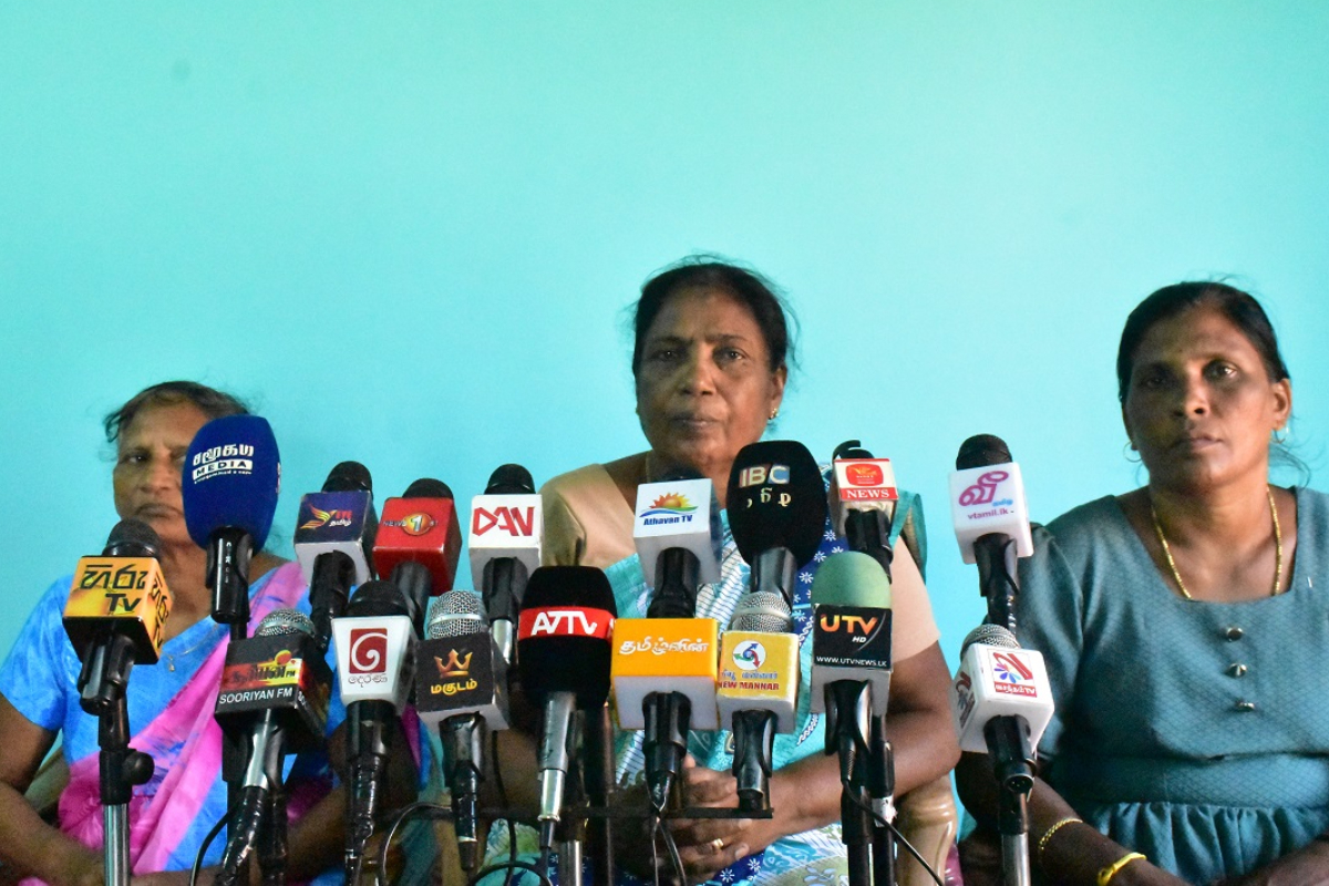 காணாமலாக்கப்பட்டோர் தினத்திற்கான மாநாட்டிற்கு தமிழ் தேசியத்தை விரும்பும் அனைவரும் கை கொடுக்க வேண்டும் என கோரிக்கை | Mannar Association Of Relatives Of The Disappeared காணாமலாக்கப்பட்டோர் தினத்திற்கான மாநாட்டிற்கு தமிழ் தேசியத்தை விரும்பும் அனைவரும் கை கொடுக்க வேண்டும் என கோரிக்கை | Mannar Association Of Relatives Of The Disappeared