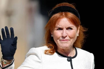 ලෝකයම කළඹපු එප්ස්ටයින් ගැන සාරා ෆර්ගියුසන් නිහඬයි , සාක්ෂි දෙන්න බලපෑම්