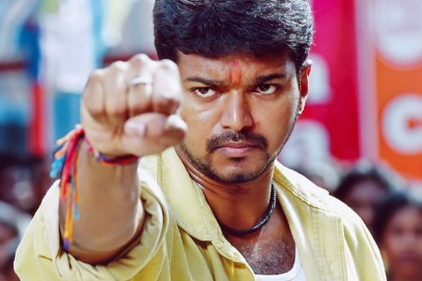 சிவாகாசி படத்திற்காக நடிகர் விஜய் வாங்கிய சம்பளம்.. எவ்வளவு தெரியுமா | Vijay Salary In Sivakasi Movie