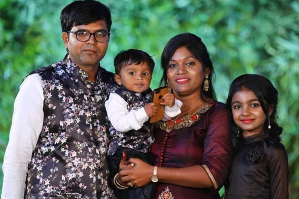 கனடா எல்லையில் உயிரிழந்த இந்தியக் குடும்பத்தின் உறவினர்கள் எழுப்பும் கேள்விகள்.. | Anniversary Patel Family Border Crossing Deaths