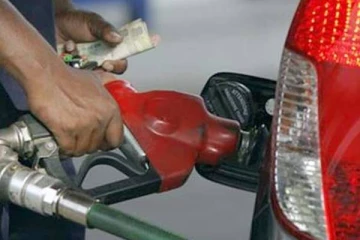வெகு விரைவில்  எரிப்பொருட்களின் விலையும் அதிகரிக்கும் சாத்தியம்!