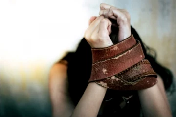 பாகிஸ்தானில் ஆப்கானிஸ்தான் தூதரின் மகள் கடத்தி சித்ரவதை