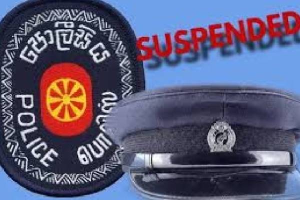 யாழில் சந்தேக நபர் தப்பியோட்டம்: பொலிஸ் சார்ஜென்ட் பணி இடை நீக்கம் | Suspect Flees Police Sergeant Suspended
