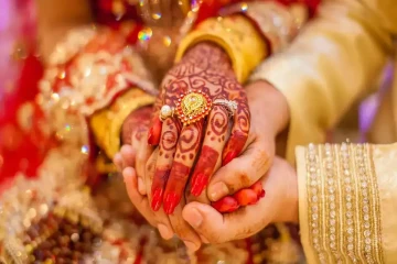 2,4,5,7,8,9 தேதியில் திருமணம் செய்யலாமா? சரியான திருமண தேதி தேர்தெடுப்பது எப்படி?
