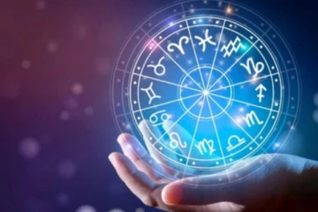 புத்தாண்டில் உங்கள் ராசிக்கான அதிர்ஷ்ட நிறம் எது?