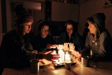 எரிசக்தி நெருக்கடி: மோசமான மின்வெட்டை சந்திக்கும் பிரித்தானிய குடும்பங்கள்!