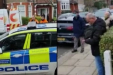 லண்டனில் எரிவாயு கசிவதாக அழைக்கப்பட்ட பொலிசார்... வீடு முழுவதும் இருந்த அந்த செடிகளைக் கண்டு அதிர்ச்சி