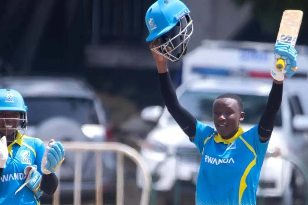 15 வயதில் சர்வதேச போட்டியில் சதம் - வரலாறு படைத்த ருவாண்டா வீராங்கனை | Fanny Utagushimaninde Hit Youngest It20 Century