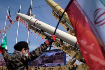 10 அணு ஆயுதங்கள்; ஈரான் தொடர்பில் அமெரிக்க அதிர்ச்சித் தகவல்