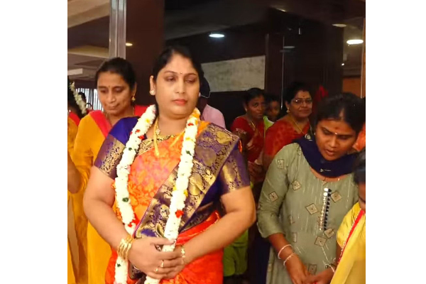 ஒரே நாளில் டிரெண்டிங்! யார் இந்த அன்னபூரணி அரசு அம்மா? வீடியோ வைரல் | Who Is The Annapurna Arasu Amma