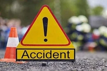 கட்டுபொடவில் பயங்கர கார் விபத்து : பாதசாரி பலி