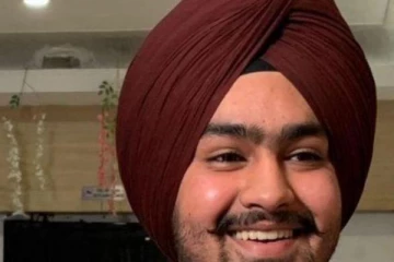 கனடாவில் இரண்டு இந்திய இளைஞர்கள் சாலை விபத்தில் பலி