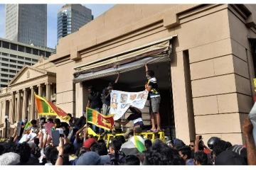 காலி முகத்திடலுடனான போக்குவரத்து முற்றாக தடை (Photos)