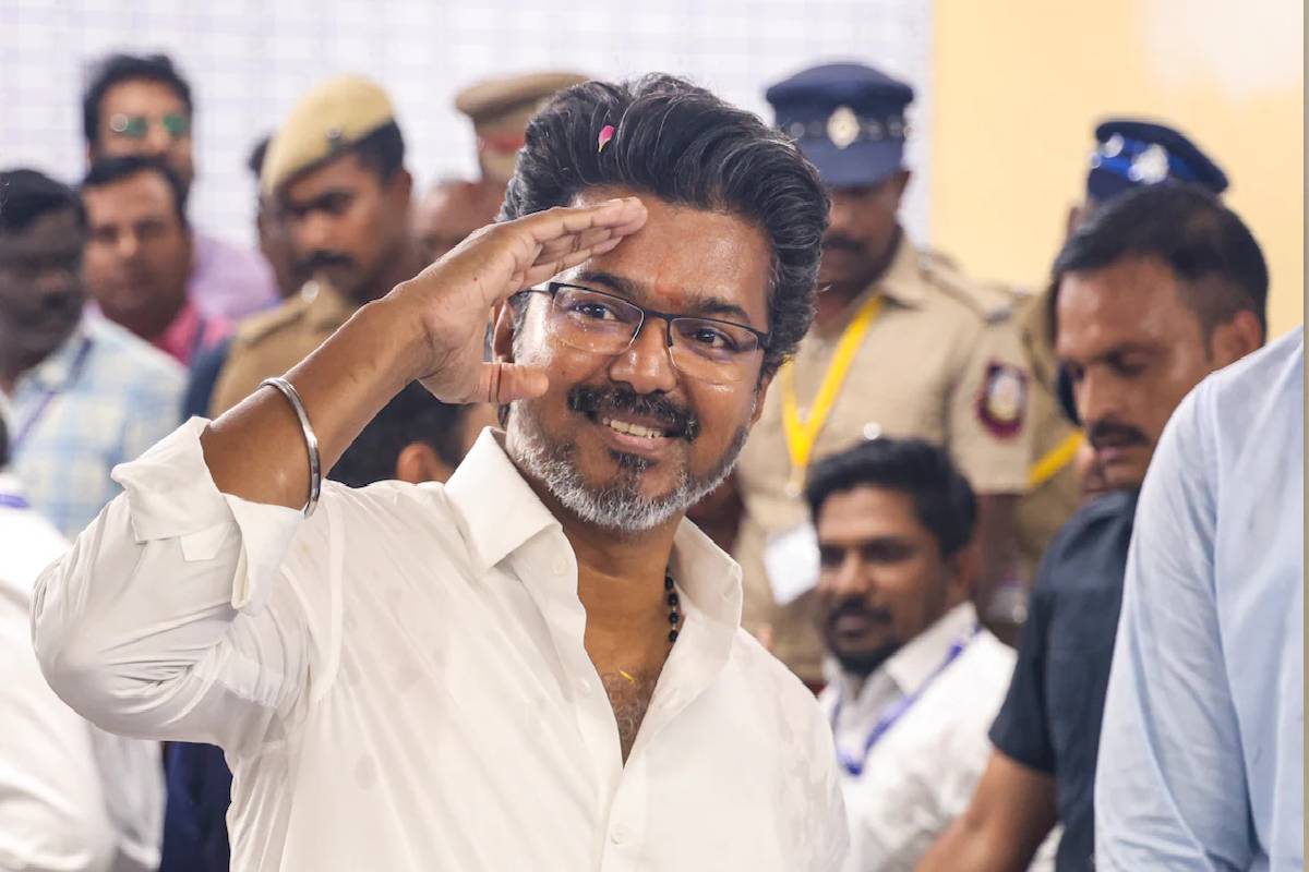 பெரும்பான்மைக்கான தேடலில் தவெக..! காங்கிரஸிடம் ஆதரவு கேட்ட விஜய் - மேலிடத்தின் இறுதி முடிவு | Tvk Chief Vijay Requested Congress Support