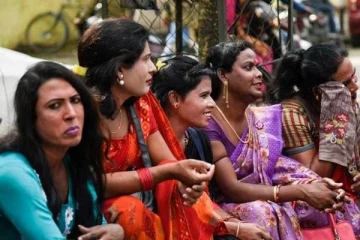 ஒரே இரவு மட்டும் தான்.. அண்டை மாநிலங்களிலும் திருநங்கைகள் நிலை இதுதான்!