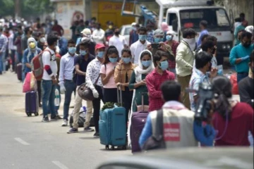 இனிமேல் ரயில் டிக்கெட்டுக்கு நிற்க வேண்டாம் - பயணிகள் மகிழ்ச்சி!