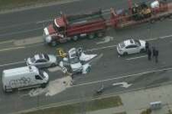 கனடாவின் மார்க்கமில் கோர விபத்து | Two Adults Dead Following Markham
