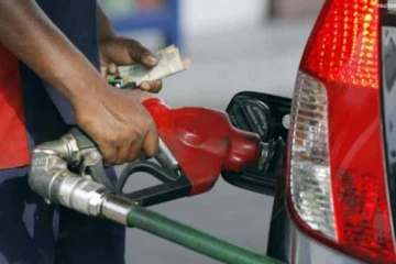 எரிபொருள் விலை குறைப்பு - மக்களுக்கு கிடைக்கவுள்ள நிவாரணம்