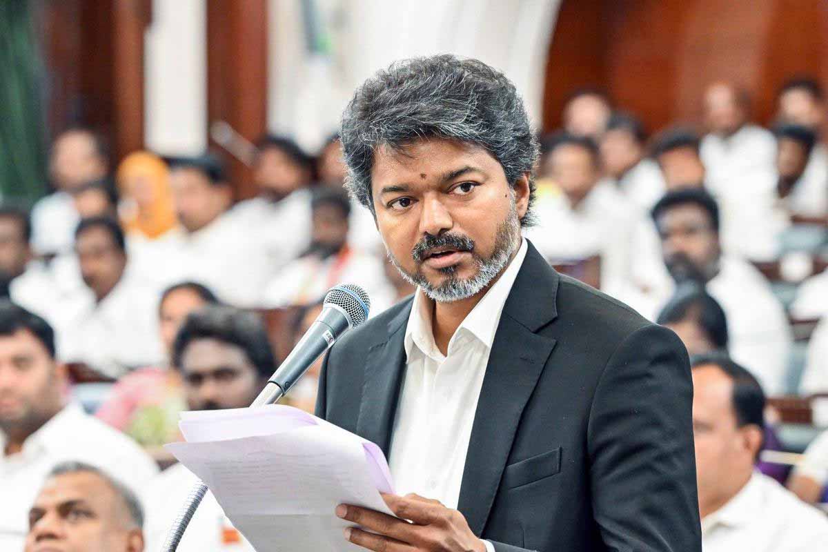 Sorry: சட்டசபையில் மன்னிப்பு கேட்ட முதலமைச்சர் விஜய் | Tamilnadu Cm Vijay Say Sorry In Assembly