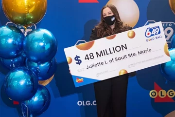 கனேடிய இளம்பெண்ணுக்கு லொட்டரியில் அடித்த அதிர்ஷ்டம்