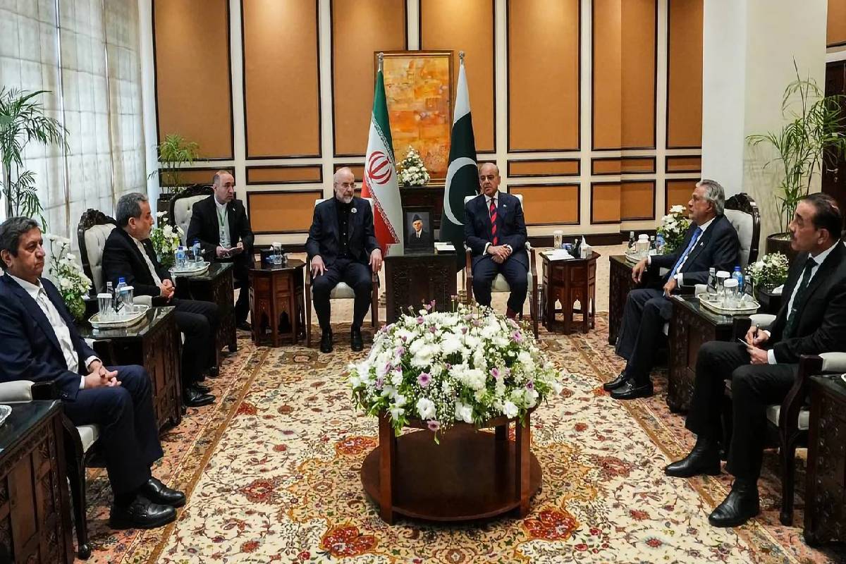 அமெரிக்காவைத் தொடர்ந்து ஈரானியத் தூதுக்குழுவும் பாகிஸ்தானில் இருந்து வெளியேற்றம் | Following Us Iranian Delegation Expelled Pakistan