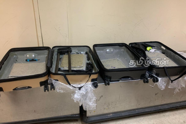 பல கோடி பெறுமதியான பொருளோடு கட்டுநாயக்கவில் சிக்கிய இலங்கையர் | Man Arrested In Katunayake With Drugs