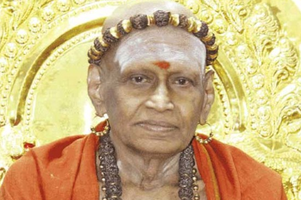 விஜய் படங்களை பார்க்க வேண்டாம்.. சர்ச்சையை கிளப்பிய சாமியார் | Madurai Adheenam Talks Controversy About Vijay