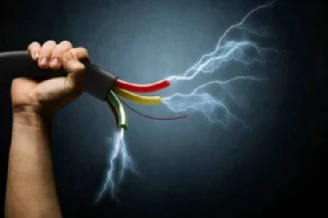 யாழ்ப்பாணத்தில் மின்சாரம் தாக்கி இளைஞரொருவர் உயிரிழப்பு