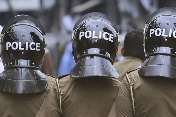 மட்டக்களப்பில் அவுஸ்ரேலியா பட்டதாரியின்  திருகுதாளங்கள்! | Australia Graduate Fraud Batticaloa
