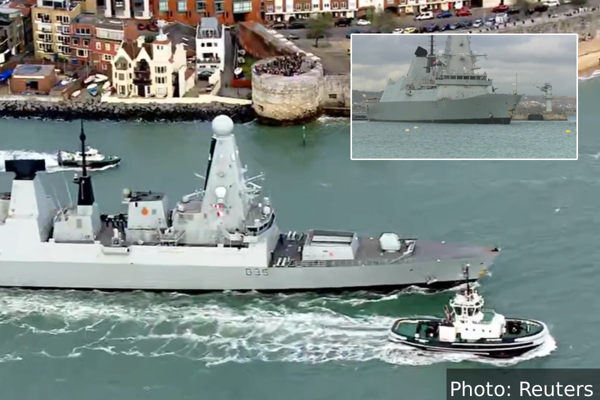 மத்திய தரைக்கடல் பகுதிக்கு விரையும் HMS Dragon போர் கப்பல்: பிரித்தானிய அரசின் அதிரடி முடிவு | Hms Dragon Warship Deploys To Mediterranean