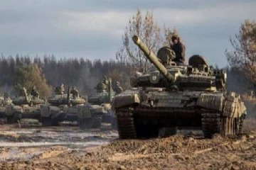 உக்ரைனின் தொடங்கிய ஏவுகணை தாக்குதில் 3 பேர் பலி