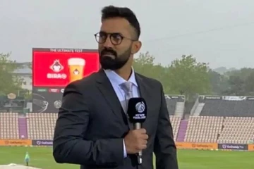 பக்கத்து வீட்டுக்காரரின் மனைவி போல தான் கிரிக்கெட் பேட்கள்! மோசமாக பேசி சர்ச்சையில் சிக்கிய தினேஷ் கார்த்திக்