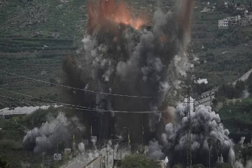 14 கி.மீ நீள சுரங்கப்பாதையை தகர்த்த இஸ்ரேல் இராணுவம் ; ஏராளமான ஆயுதங்கள் மீட்பு