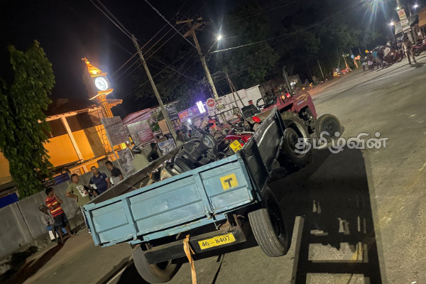 யாழில் கோர விபத்து : இளைஞர் ஒருவர் உயிரிழப்பு | Accident In Jaffna A Young Death