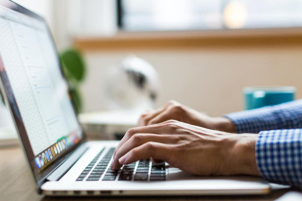 பழைய லேப்டாப் மின்னல் வேகத்தில் வேலை செய்ய சூப்பர் ஐடியா! இனி பிரச்சினையே இருக்காது | Simple Tips To Quickly Speed Up Your Laptop