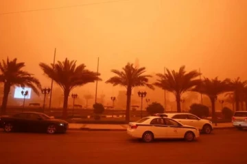 புழுதிப் புயலால் ஆரஞ்சு நிறமாக மாறிய வானம்; வெளியான காணொளி!