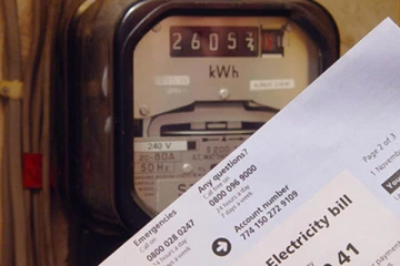 மின்சாரக் கட்டண உயர்வினால் 50000 கோடி வருமானம்