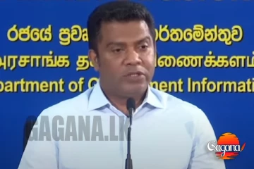 මට තේරුම් ගන්න පුළුවන් ඇයි නාමල් ගොඩක් කලබල වුනේ කියලා ඒ වුණාට කියන එක හරි නෑනේ, නාමල් ප්රසිද්ධියේ ඇඳගෙන නායි