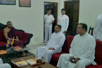 நாக விகாரையில் இன ஐக்கியத்திற்கான விசேட பூஜை(Photos)